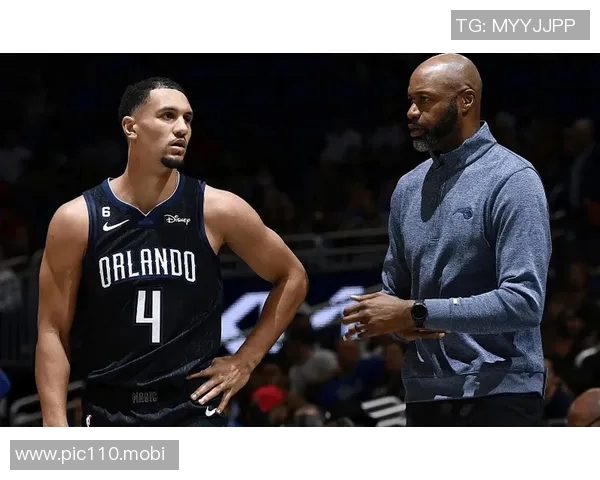 萨格斯出场不足30分钟砍下三双，是魔术队史自佩顿后首位