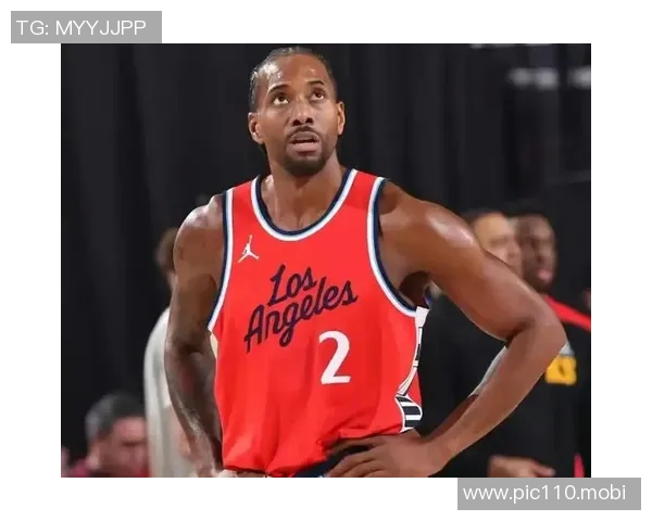 乌度卡被快船打傻了！费解末节崩盘，强调全场都在包夹伦纳德！