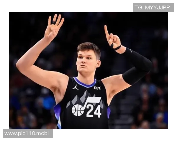 曝爵士与凯斯勒续约分歧严重,爵士只愿开出2500万年薪,远低于球员及经纪团队预期_中锋_湖人_市场